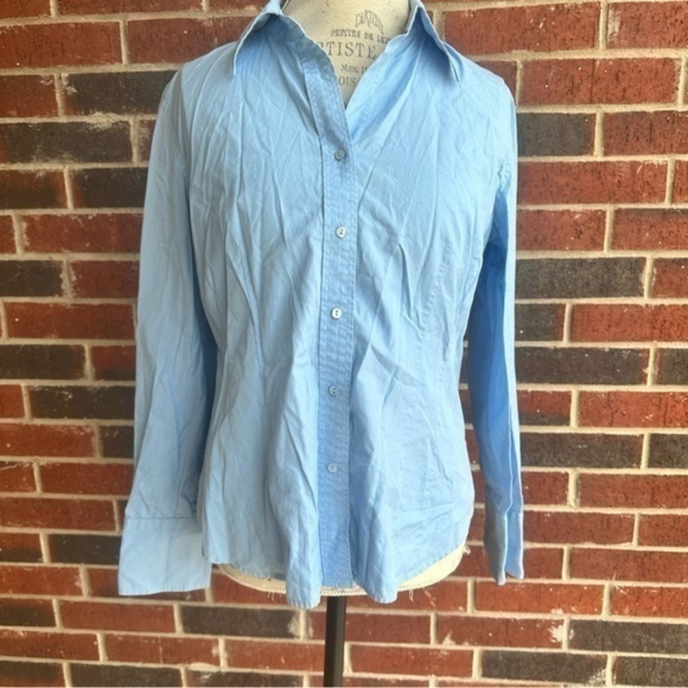 Ann Taylor 100% cotton Top   B11